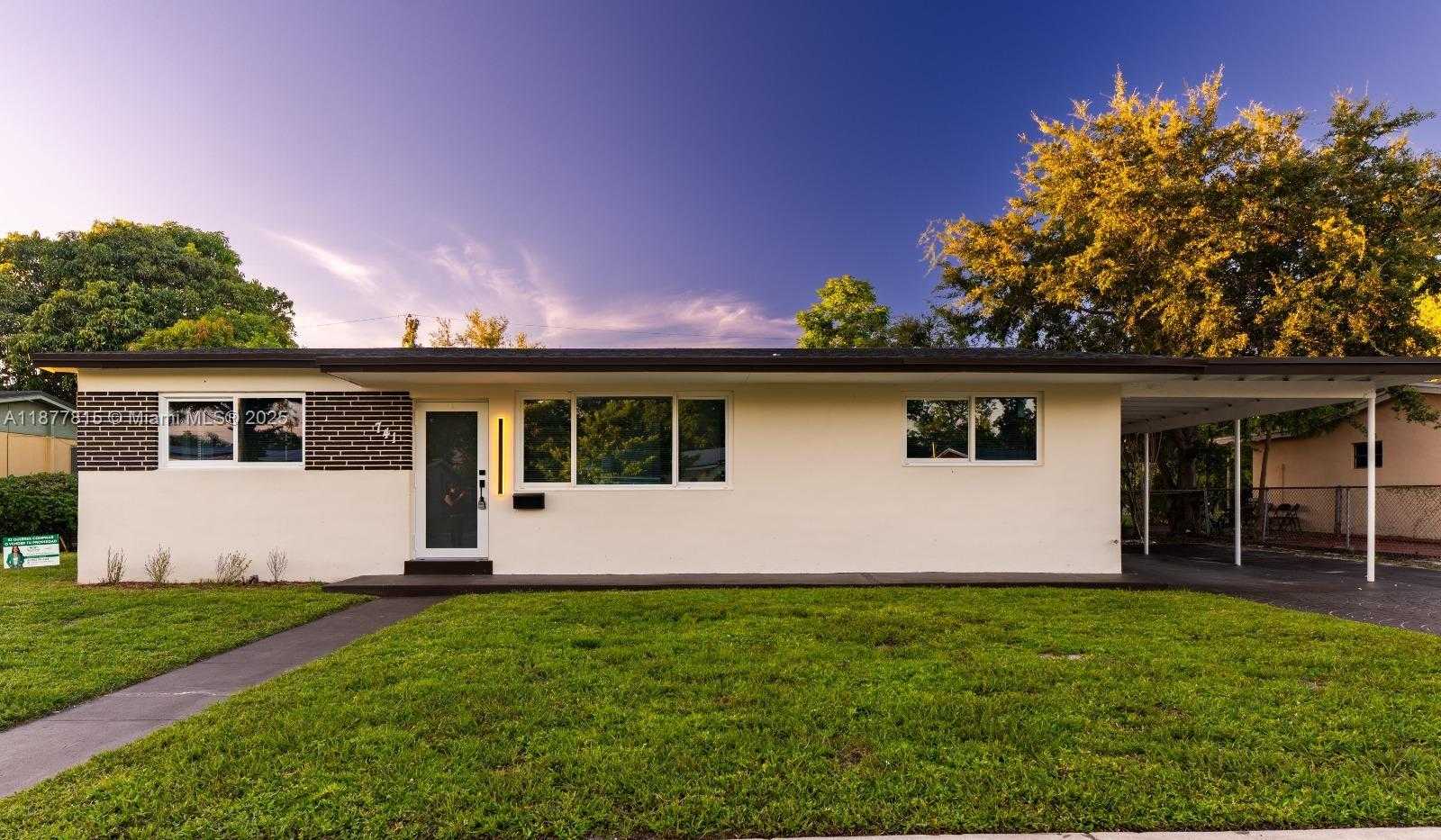 Small Image of 1000 NORTH WEST 198TH ST, Miami Gardens Number 49