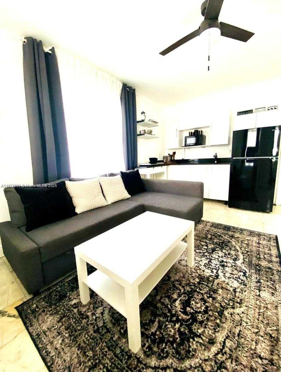 Small Image of 1526 PENNSYLVANIA AVE, Miami Beach Number 3