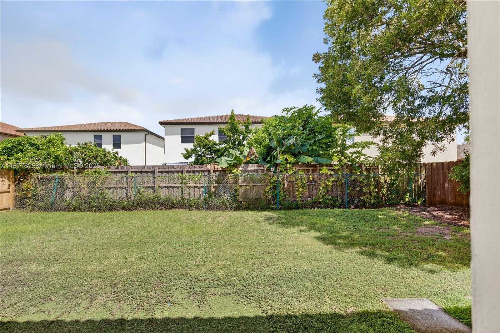 Small Image of 4281 NORTH EAST 16TH ST, Homestead Number 21