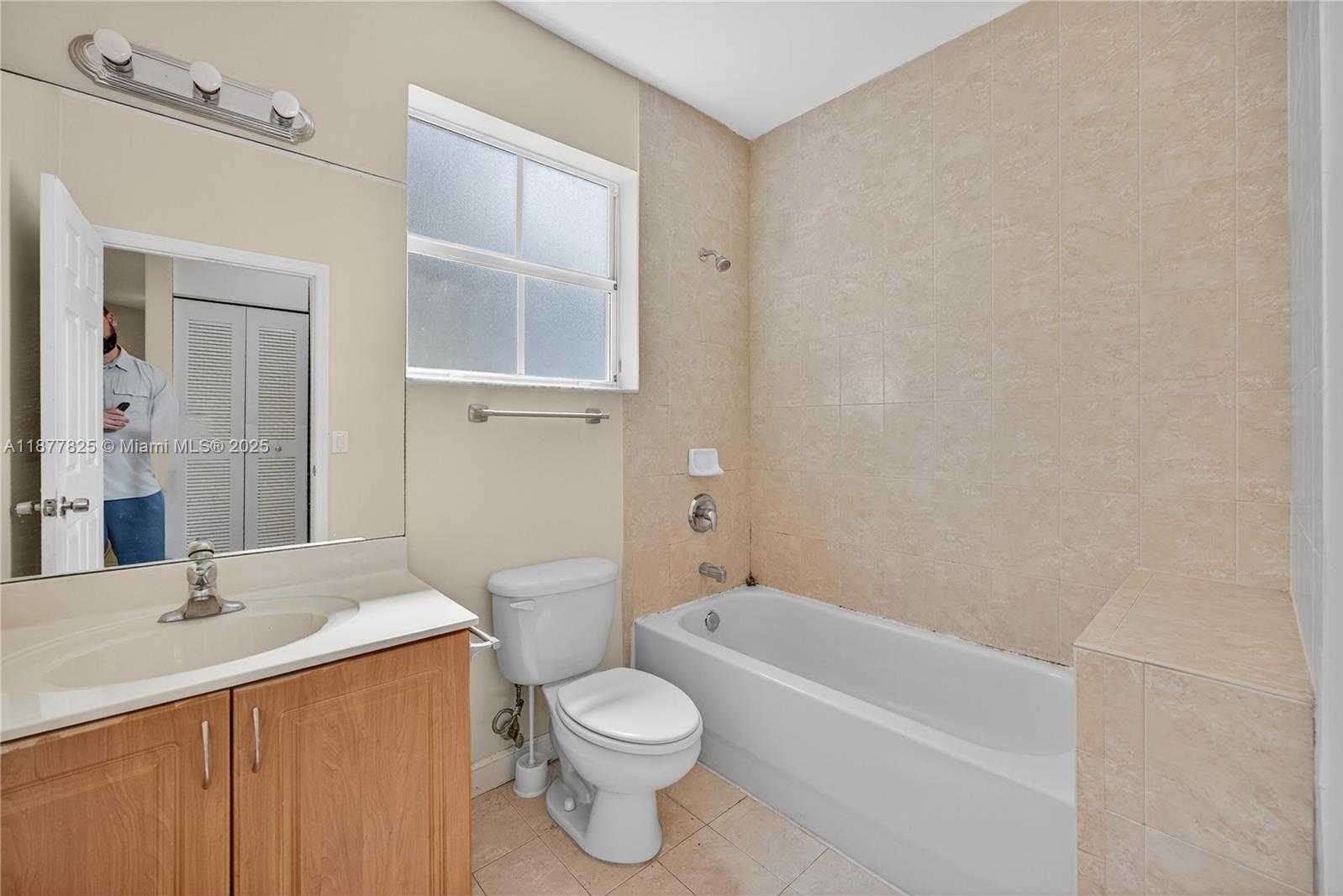 Small Image of 4281 NORTH EAST 16TH ST, Homestead Number 30