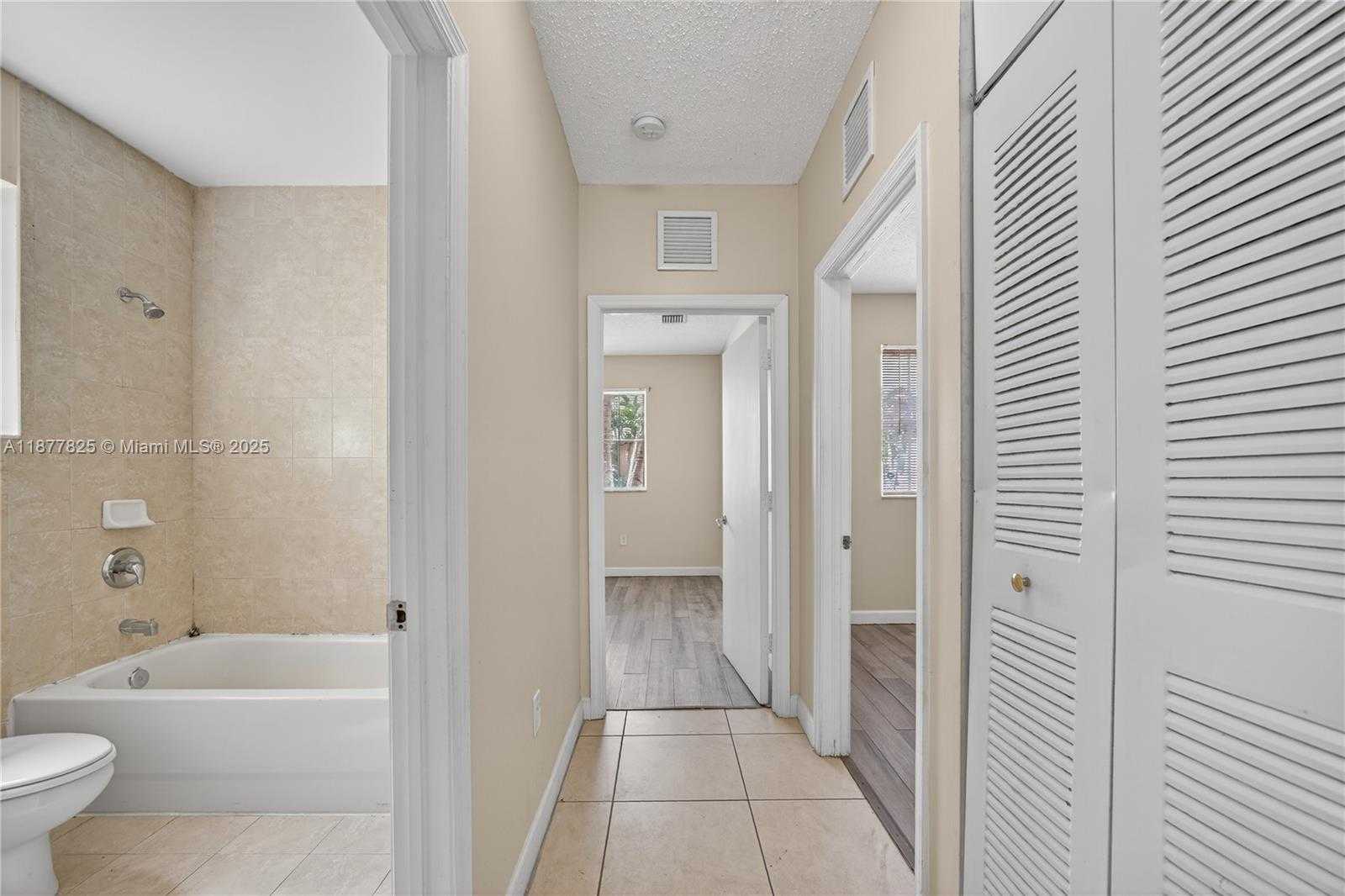 Small Image of 4281 NORTH EAST 16TH ST, Homestead Number 31