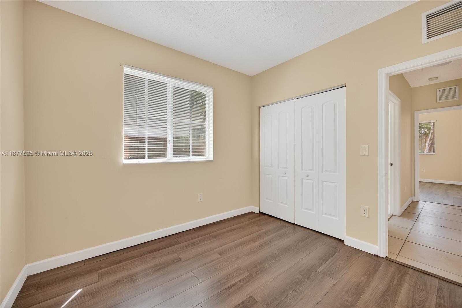 Small Image of 4281 NORTH EAST 16TH ST, Homestead Number 34