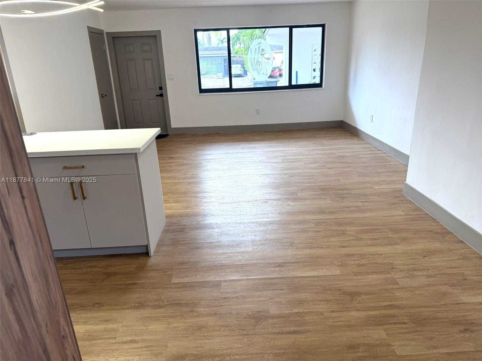 Small Image of 7221 FREEDOM ST, Hollywood Number 15