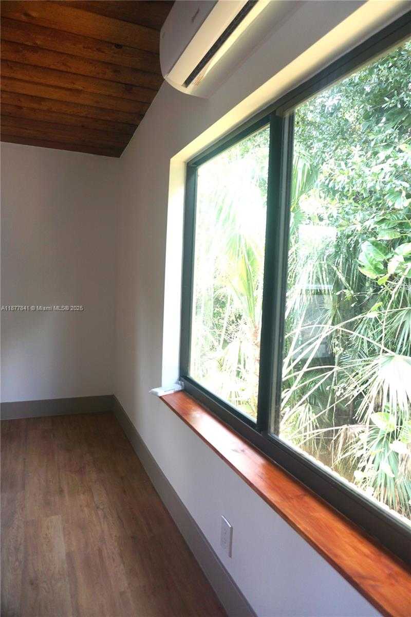 Small Image of 7221 FREEDOM ST, Hollywood Number 26