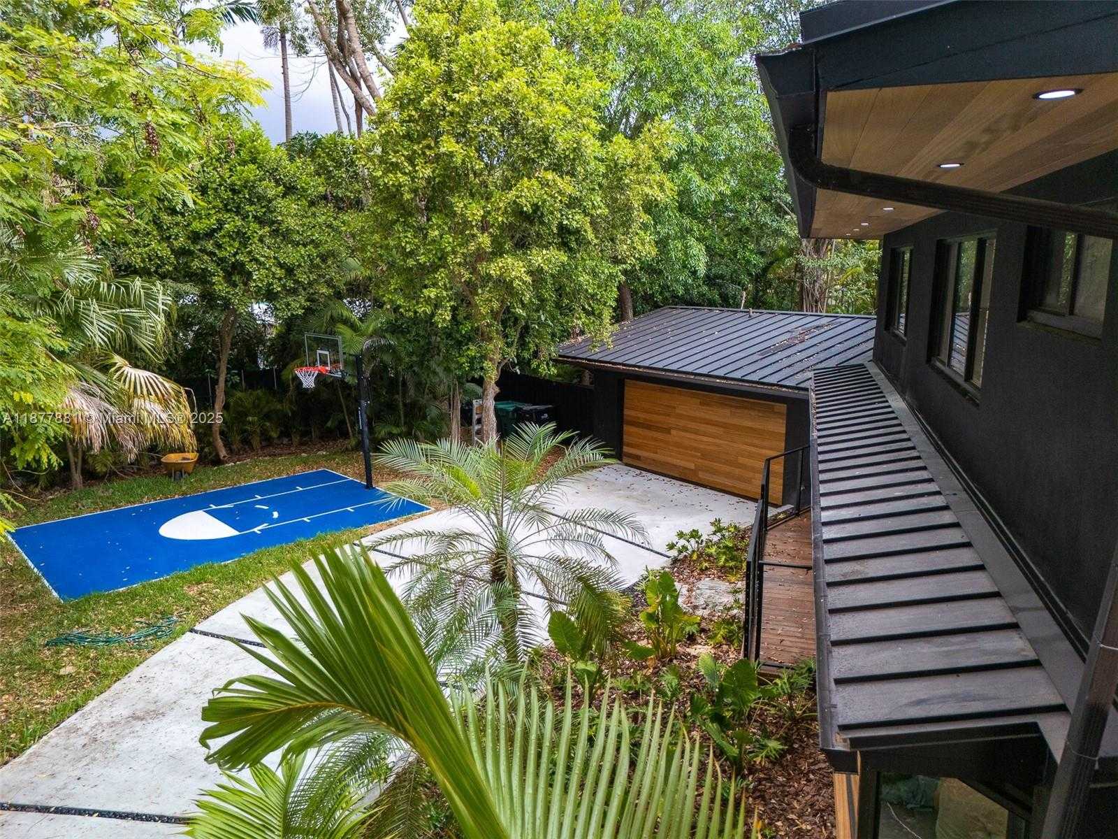 Small Image of 6525 SOUTH WEST 133, Pinecrest Number 10