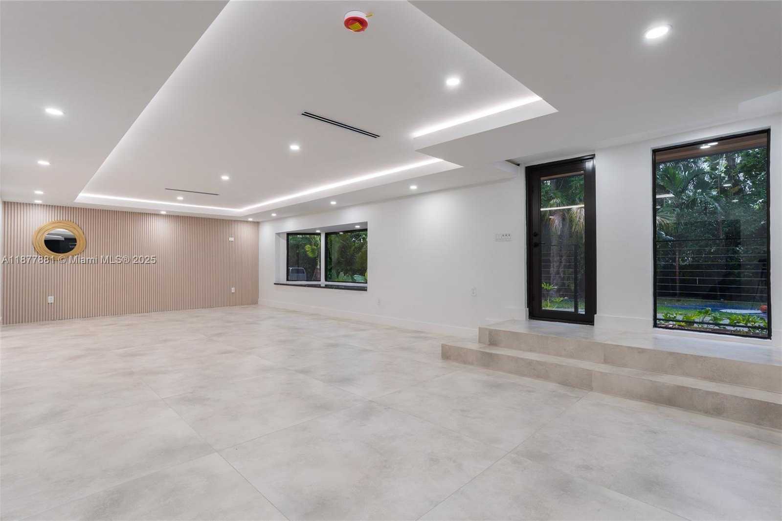 Small Image of 6525 SOUTH WEST 133, Pinecrest Number 37