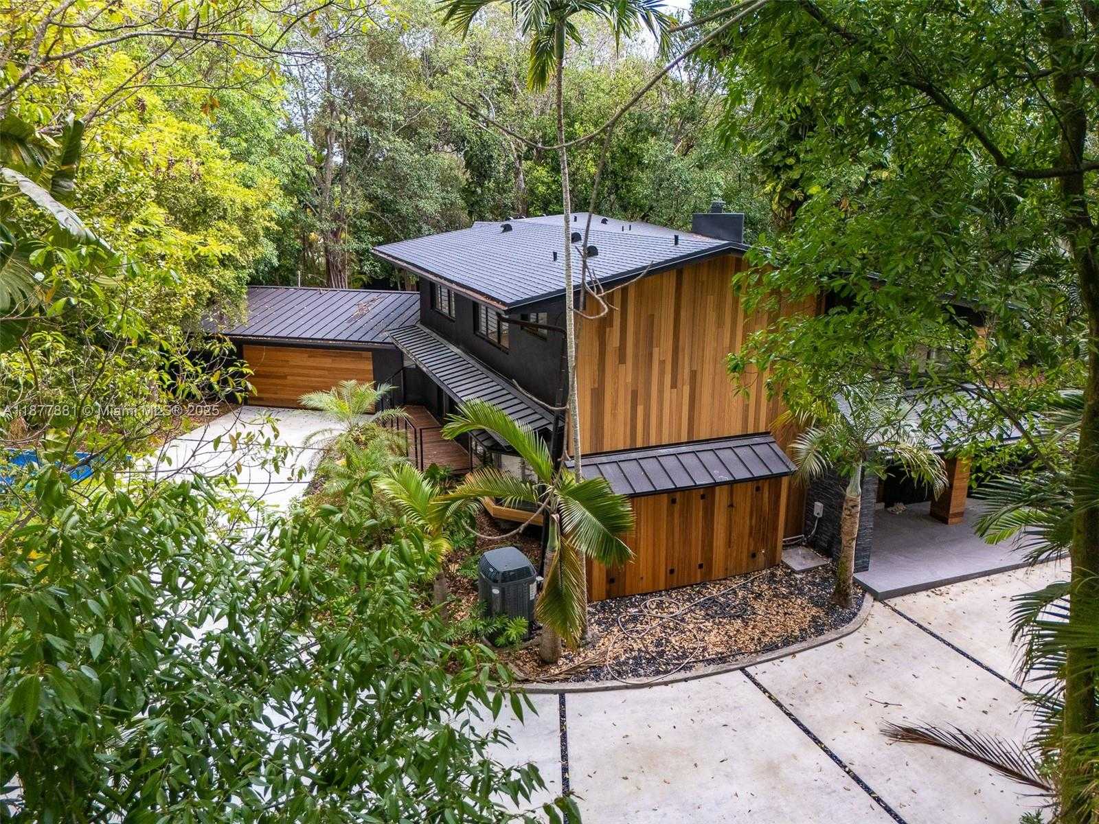 Small Image of 6525 SOUTH WEST 133, Pinecrest Number 5