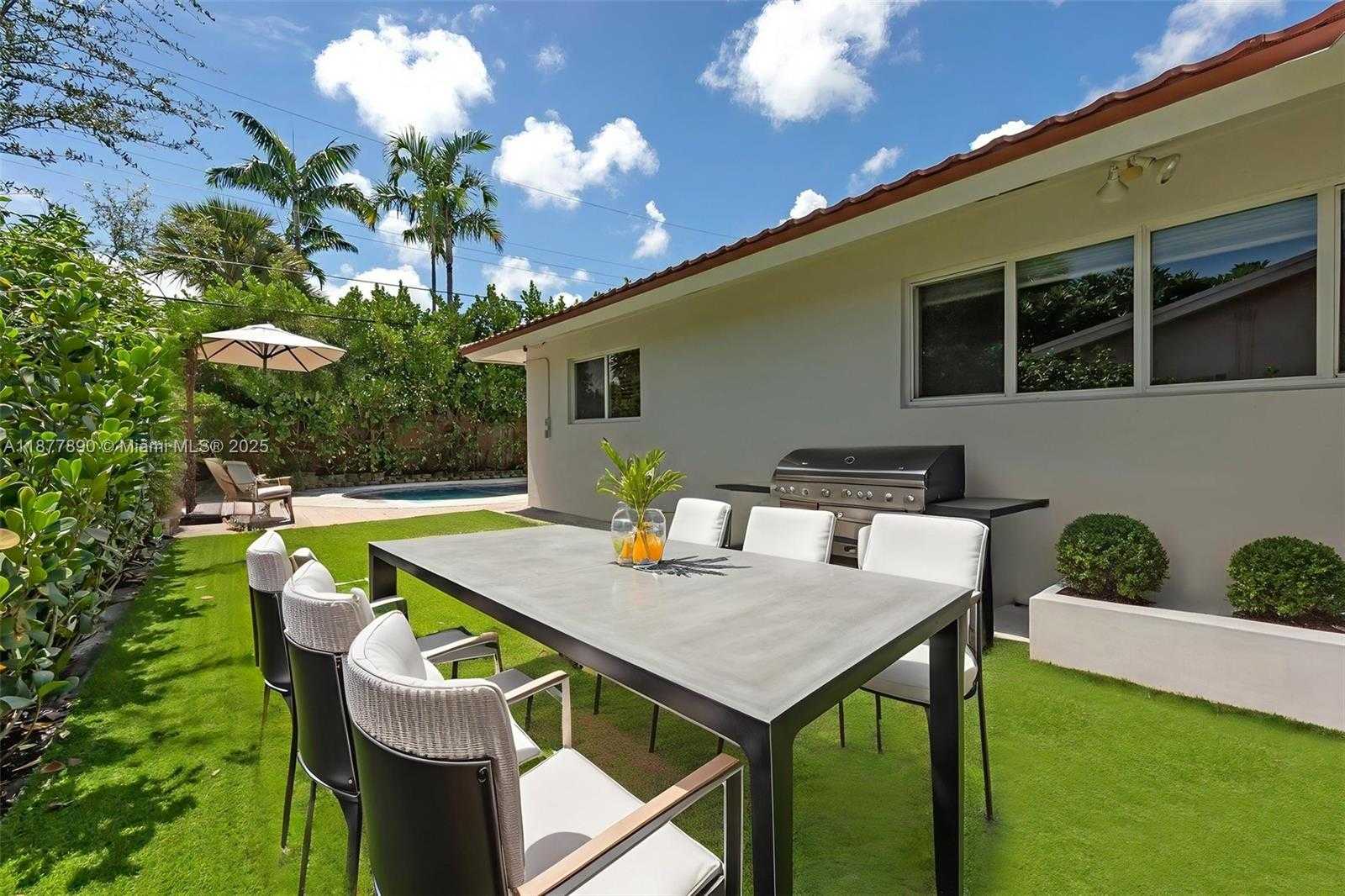 Small Image of 1834 NORTH EAST 34TH ST, Oakland Park Number 15