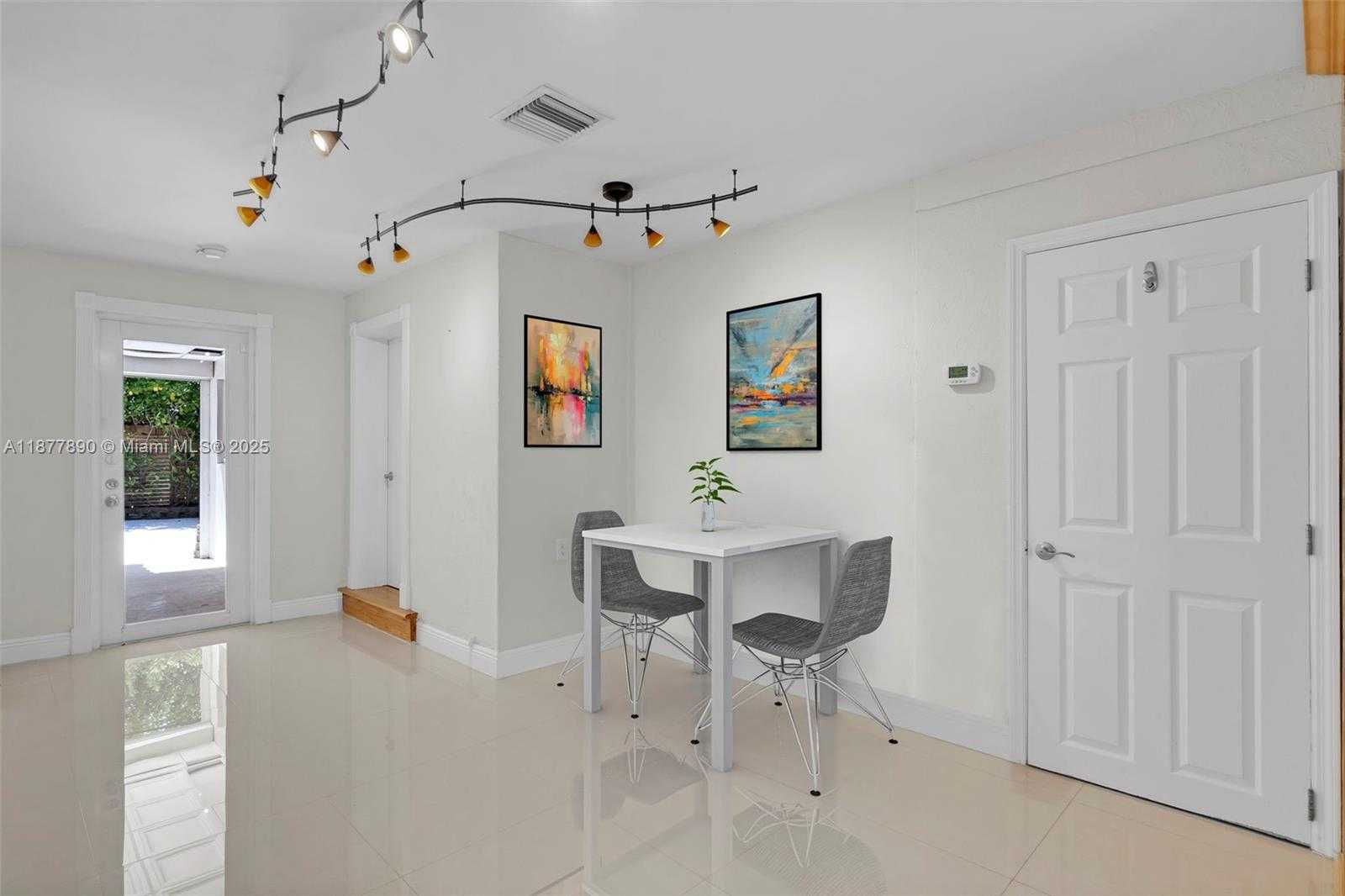 Small Image of 1834 NORTH EAST 34TH ST, Oakland Park Number 25
