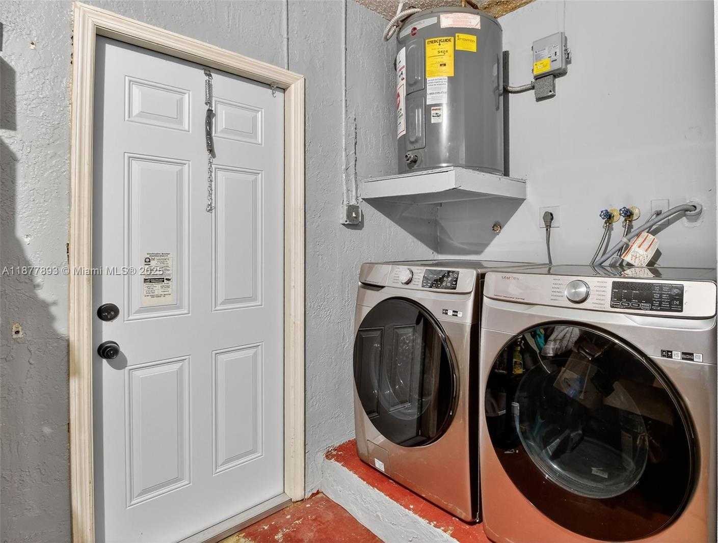 Small Image of 8134 SOUTH WEST 163RD PL, Miami Number 19