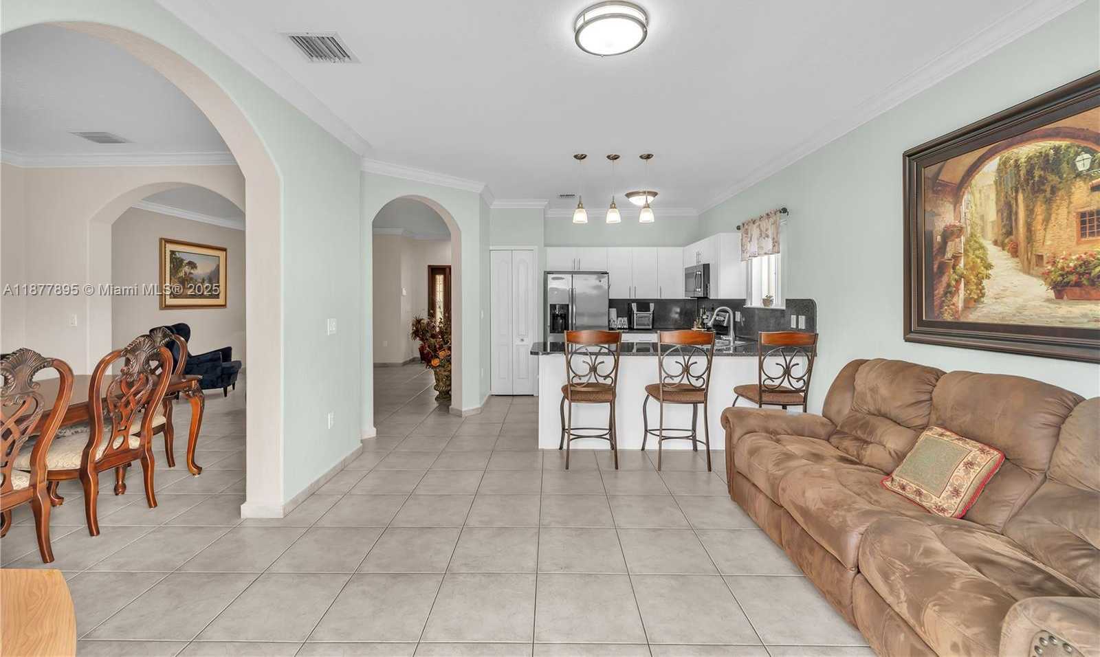 Small Image of 8934 NORTH WEST 164TH ST, Miami Lakes Number 12