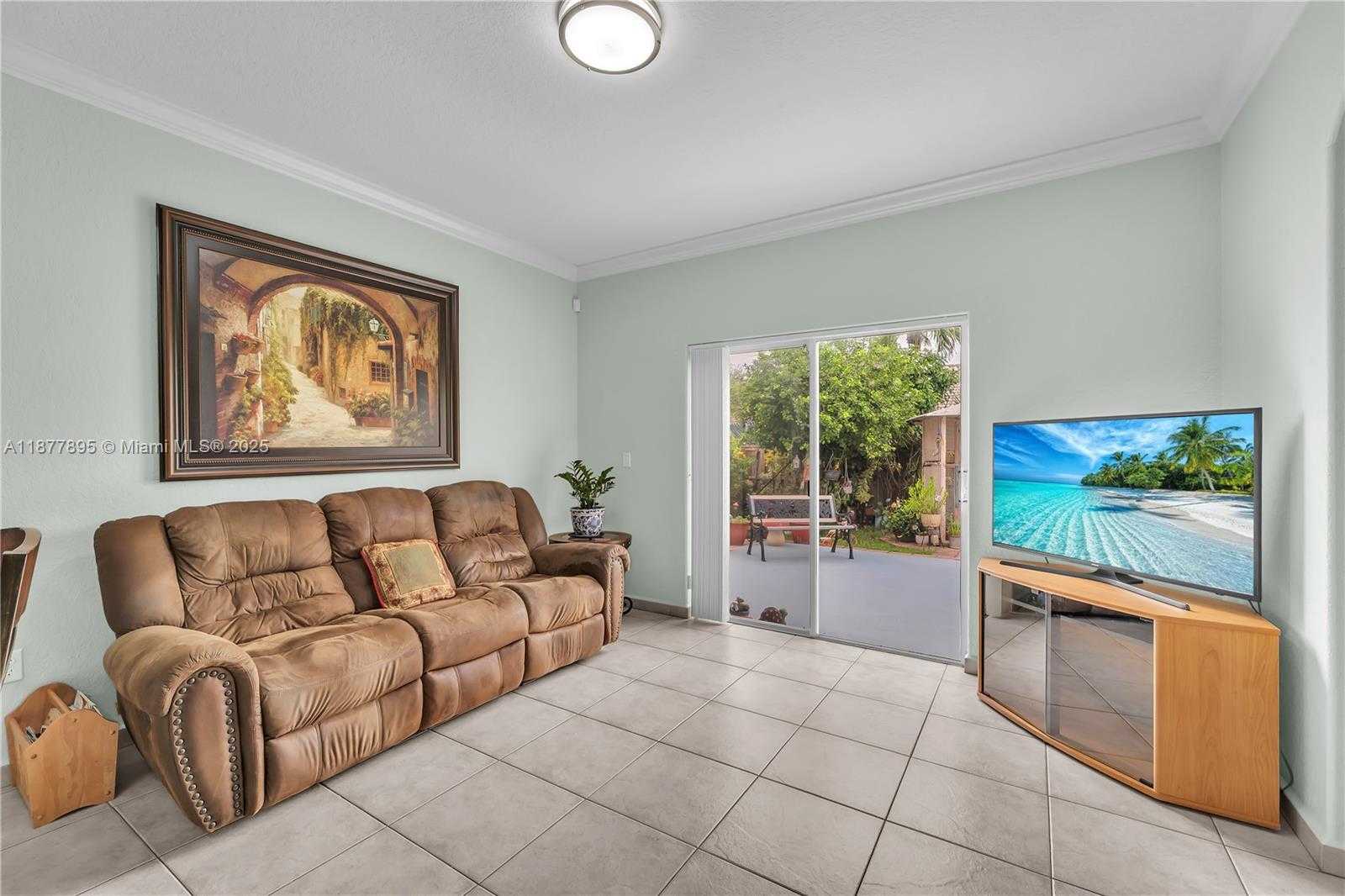 Small Image of 8934 NORTH WEST 164TH ST, Miami Lakes Number 13