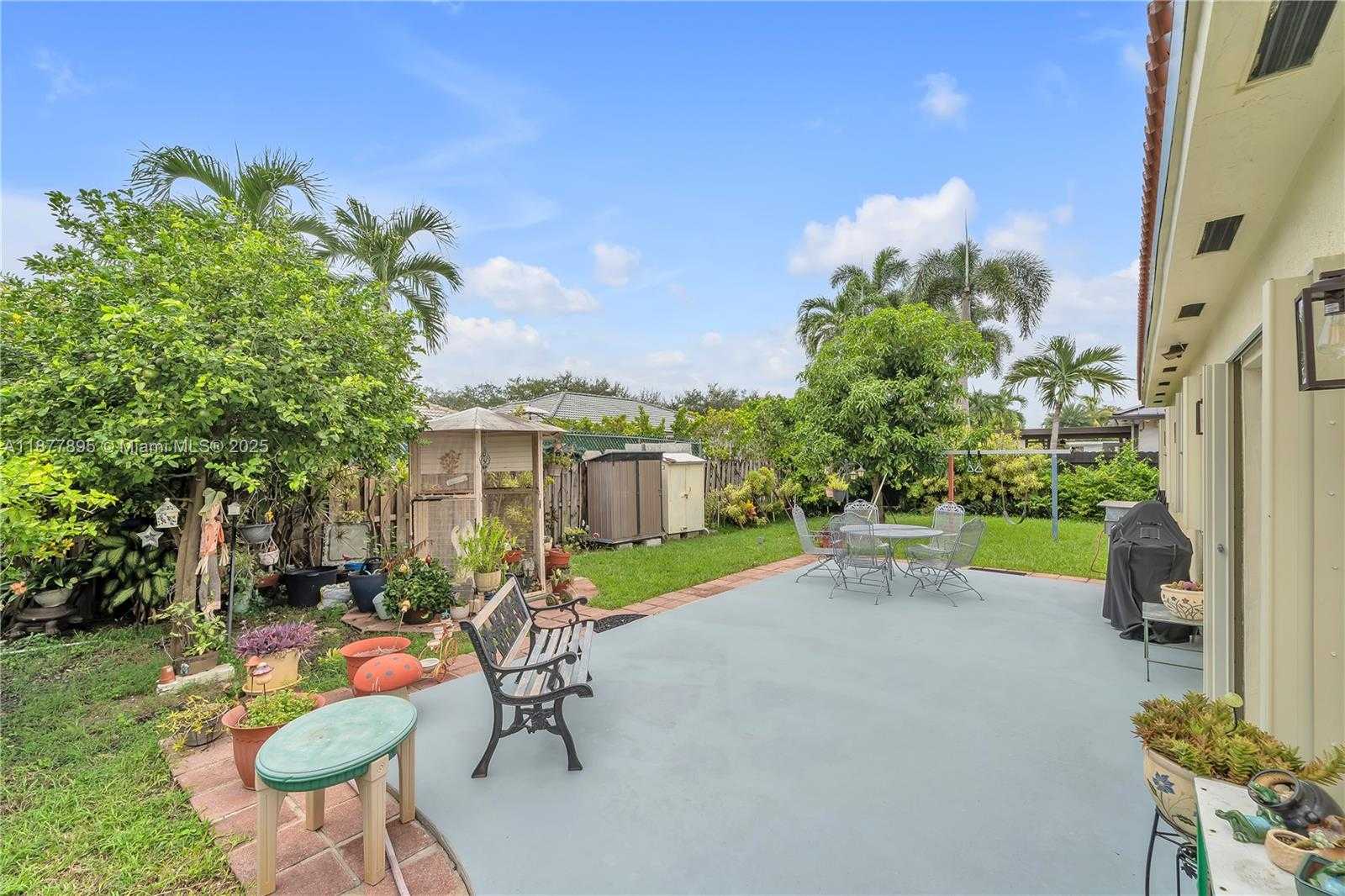 Small Image of 8934 NORTH WEST 164TH ST, Miami Lakes Number 22