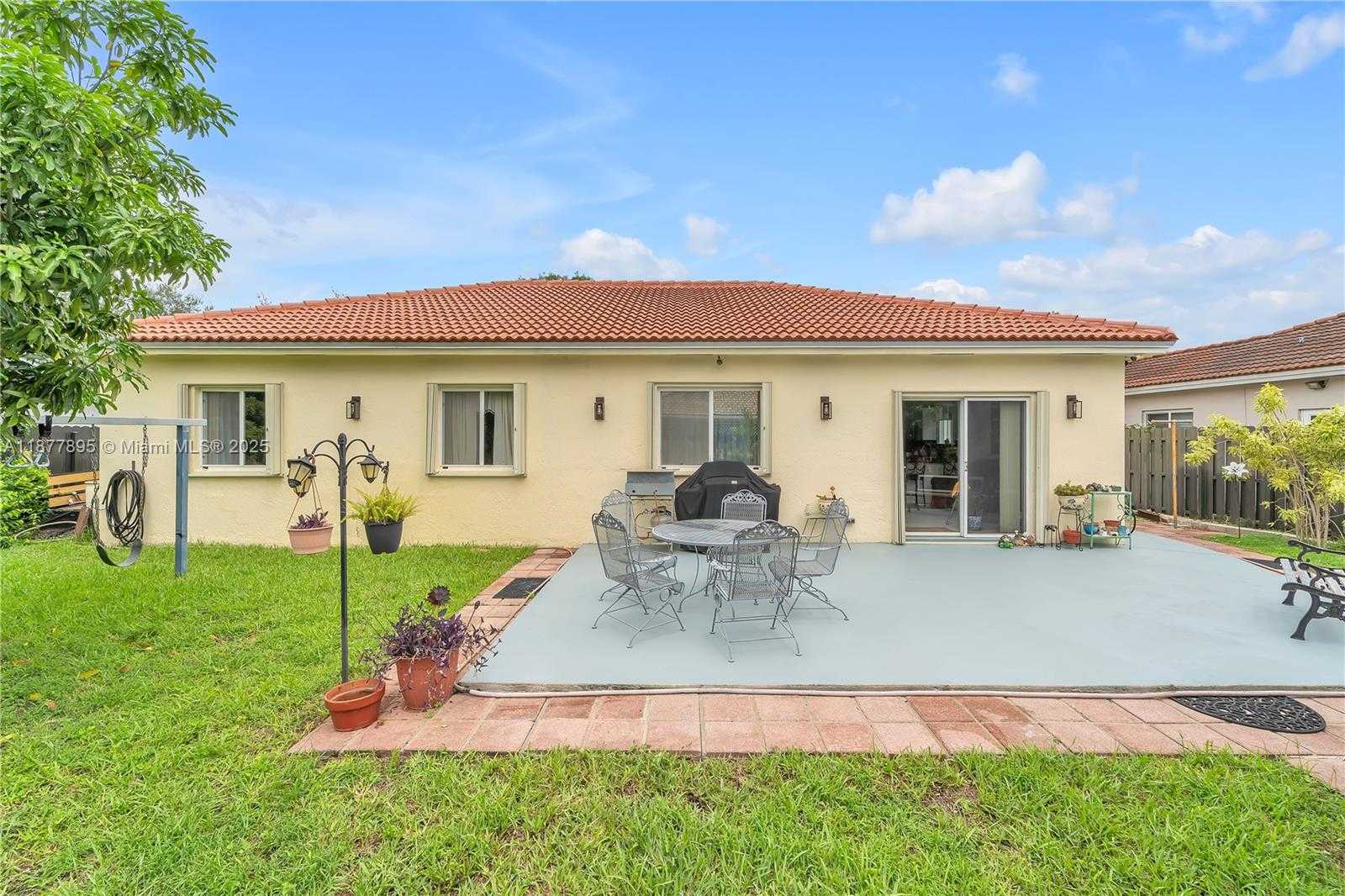 Small Image of 8934 NORTH WEST 164TH ST, Miami Lakes Number 23