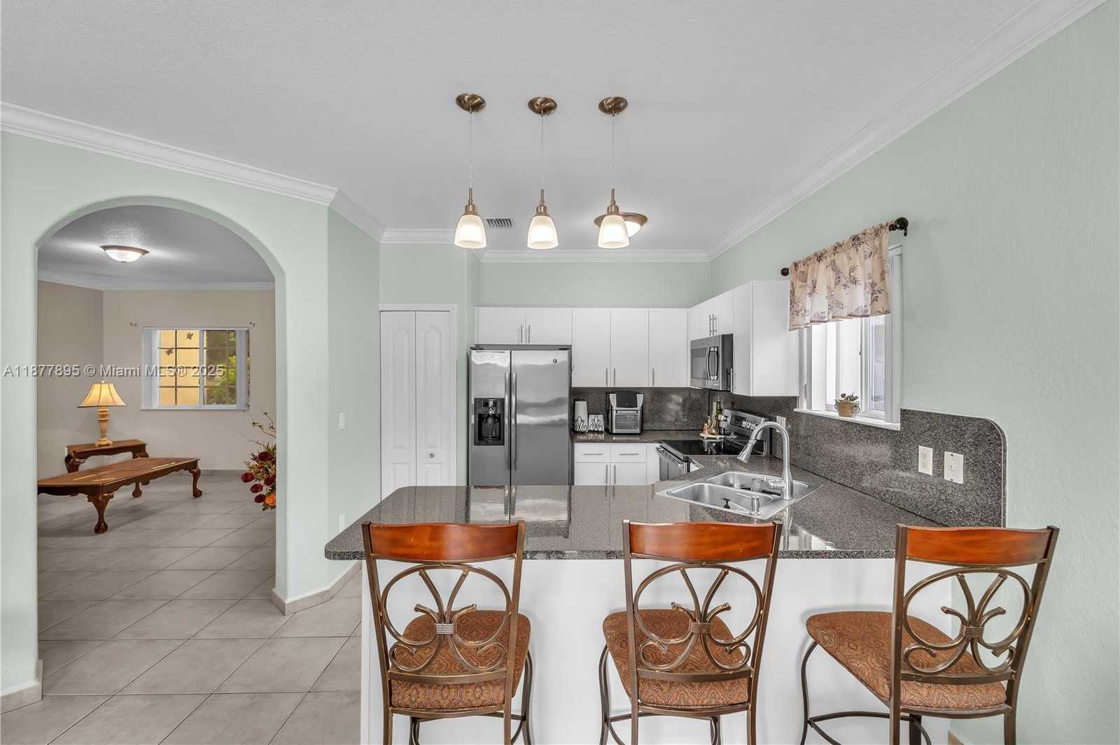 Small Image of 8934 NORTH WEST 164TH ST, Miami Lakes Number 9