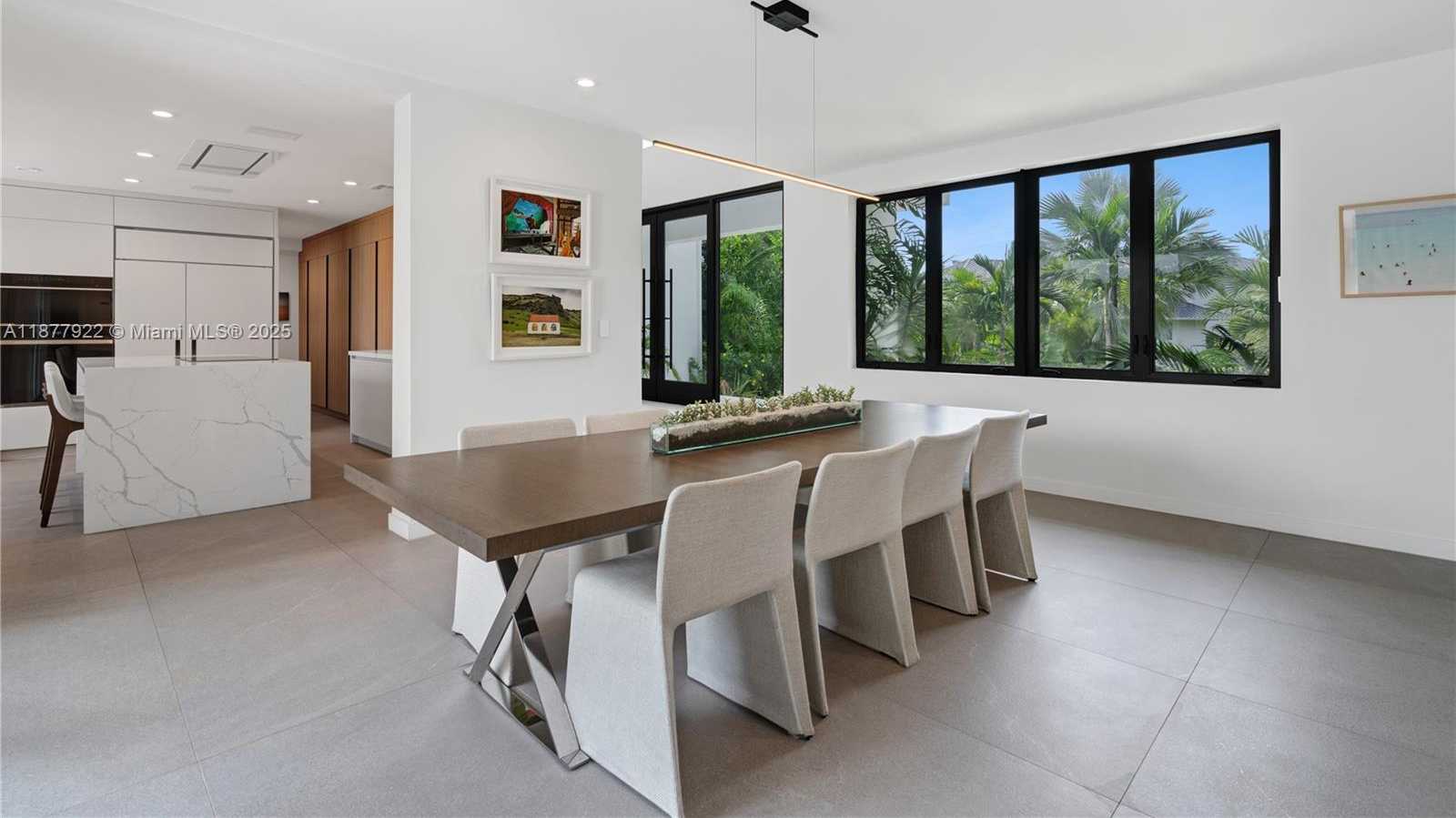 Small Image of 325 CAMPANA AVE, Coral Gables Number 11