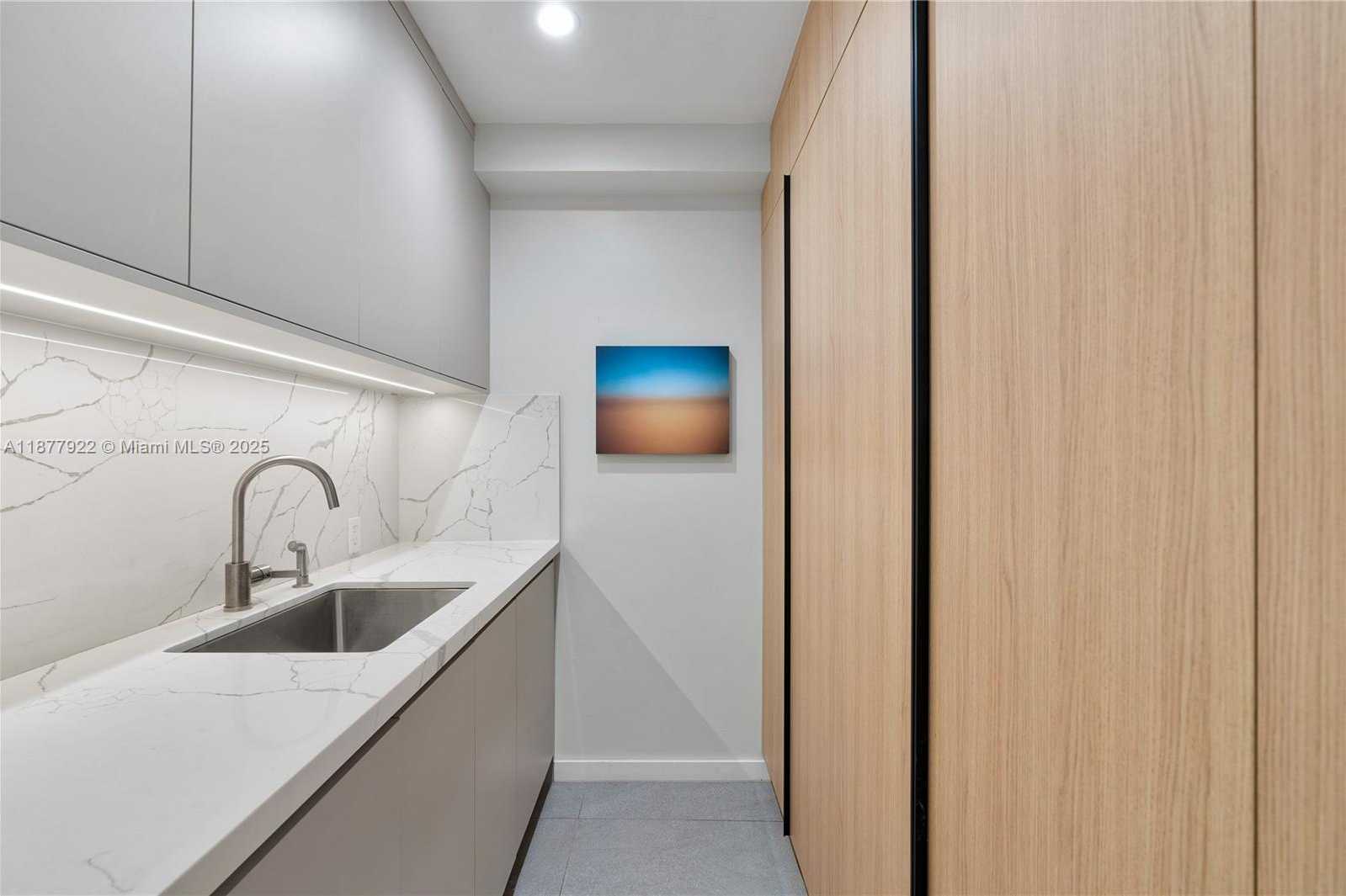 Small Image of 325 CAMPANA AVE, Coral Gables Number 16