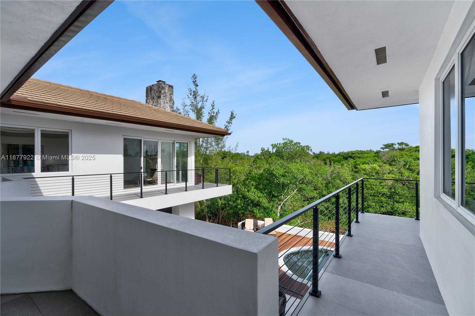 Small Image of 325 CAMPANA AVE, Coral Gables Number 28