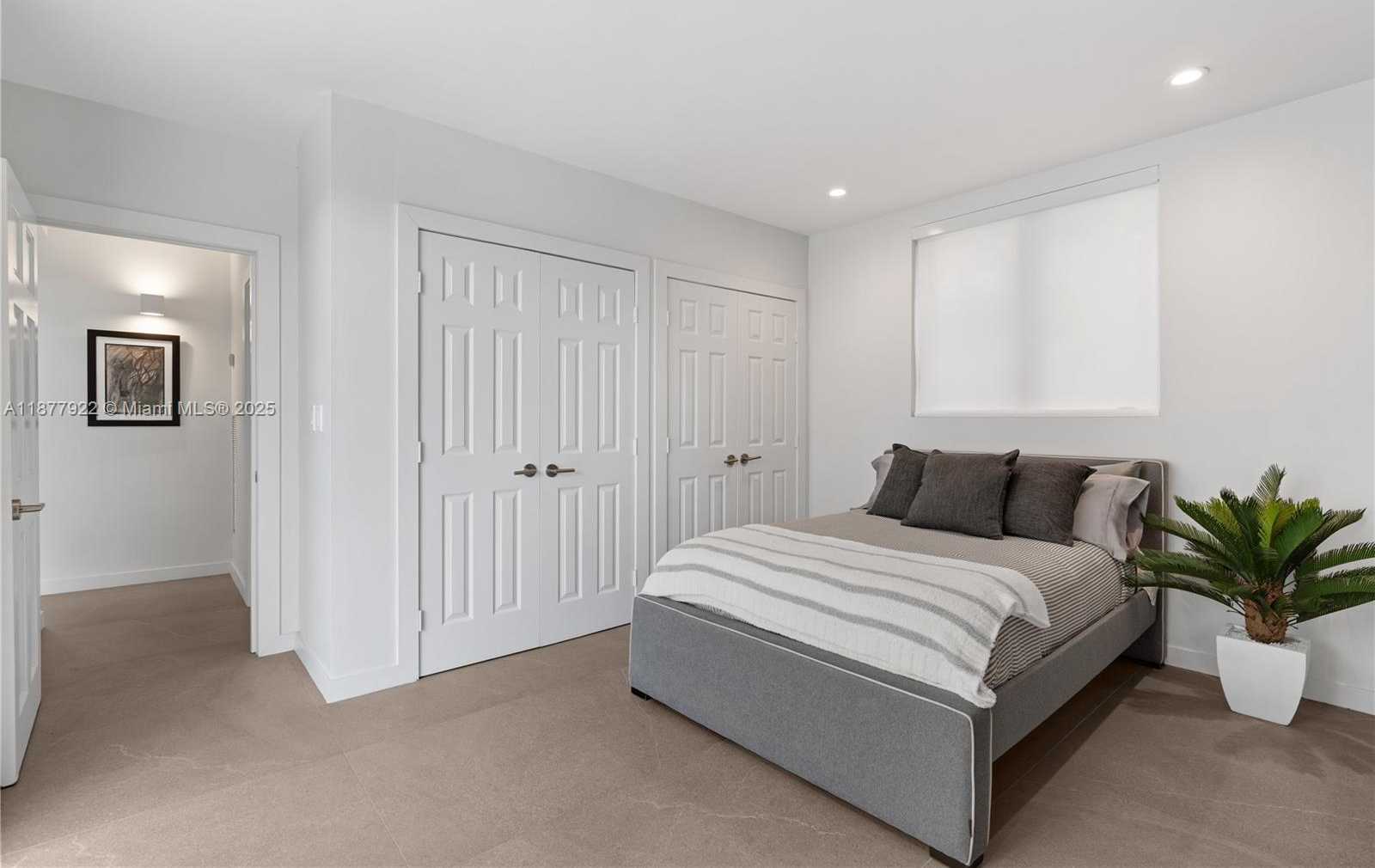 Small Image of 325 CAMPANA AVE, Coral Gables Number 35