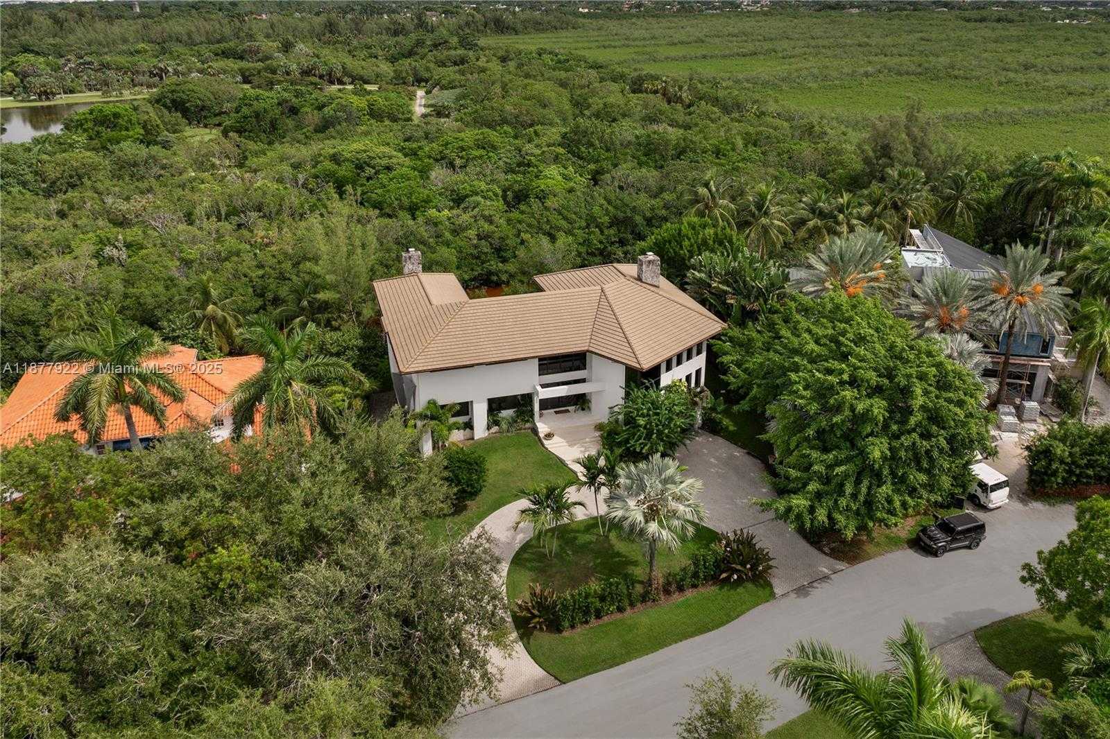 Small Image of 325 CAMPANA AVE, Coral Gables Number 50