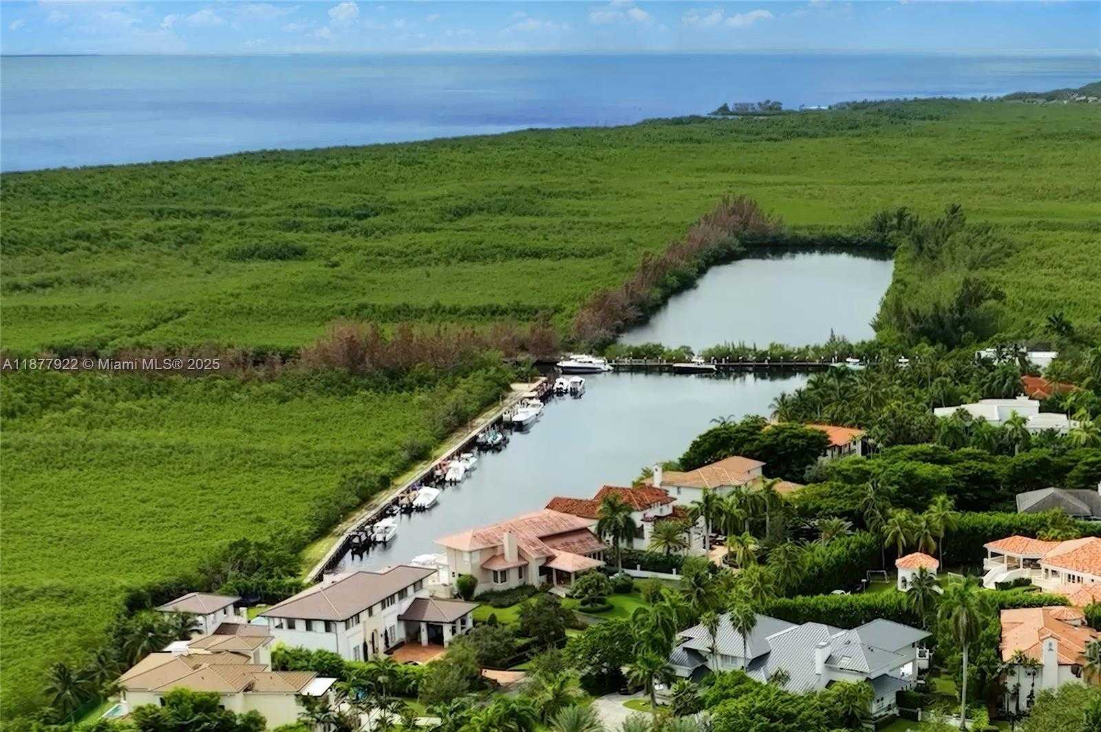 Small Image of 325 CAMPANA AVE, Coral Gables Number 52