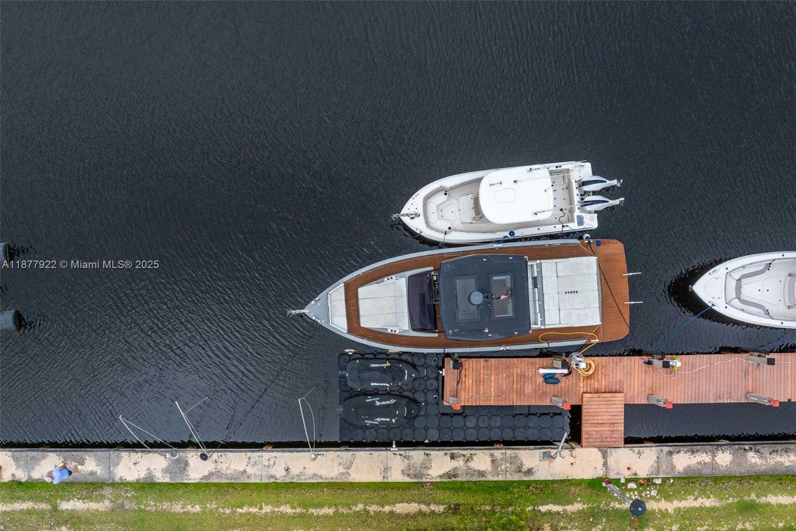 Small Image of 325 CAMPANA AVE, Coral Gables Number 56