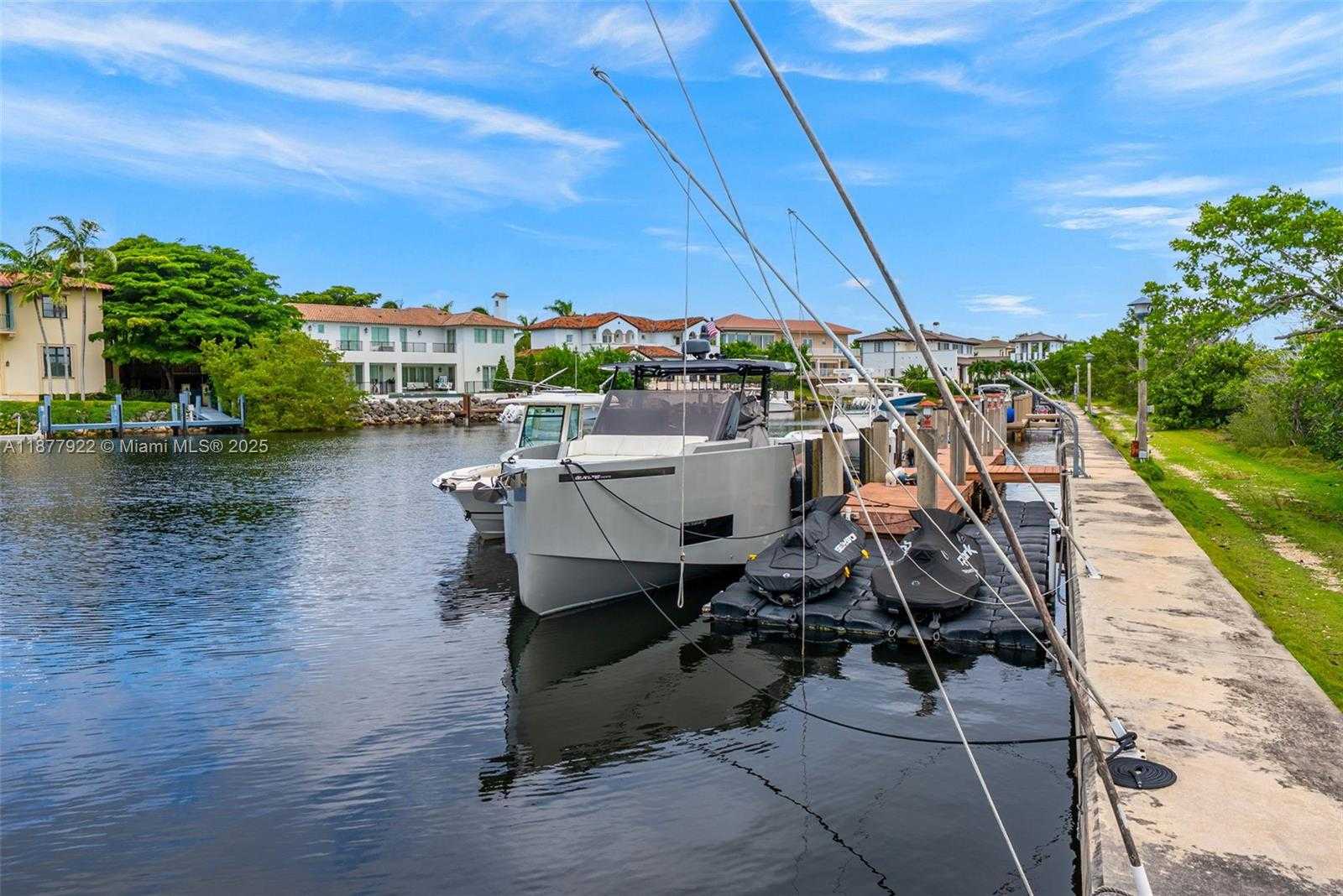 Small Image of 325 CAMPANA AVE, Coral Gables Number 64