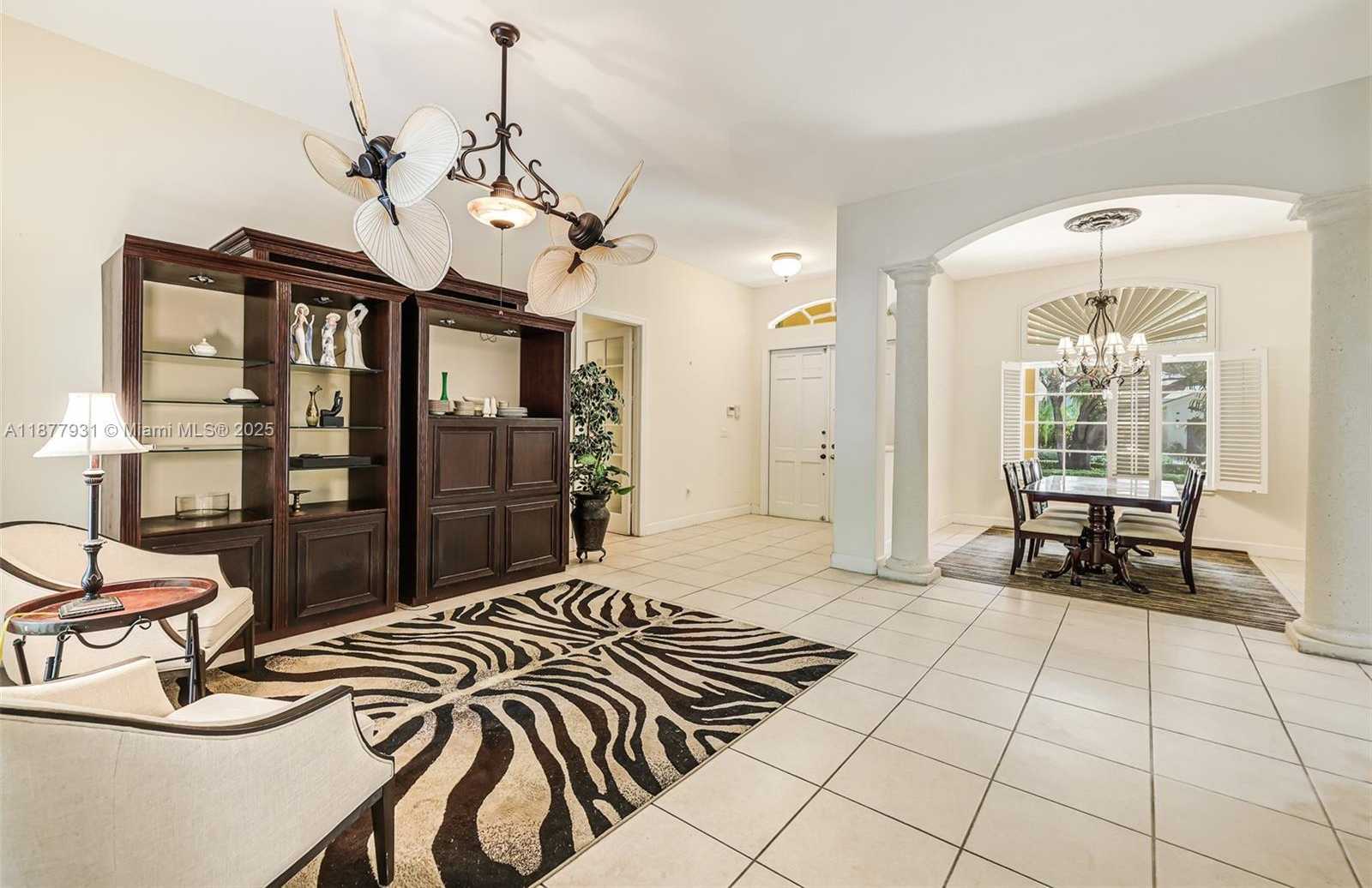 Small Image of 16002 SOUTH WEST 84TH CT, Palmetto Bay Number 12