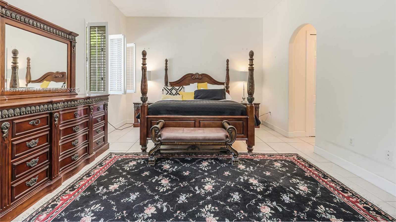 Small Image of 16002 SOUTH WEST 84TH CT, Palmetto Bay Number 21