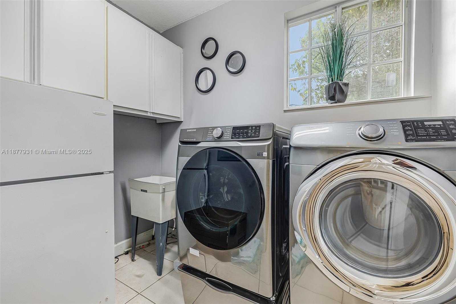 Small Image of 16002 SOUTH WEST 84TH CT, Palmetto Bay Number 41