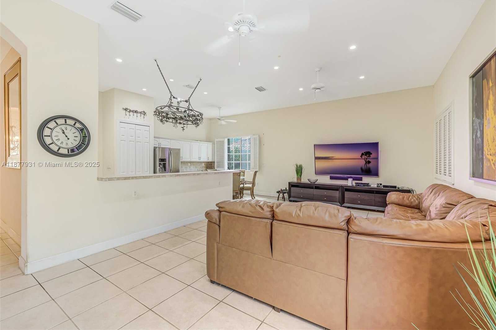 Small Image of 16002 SOUTH WEST 84TH CT, Palmetto Bay Number 49