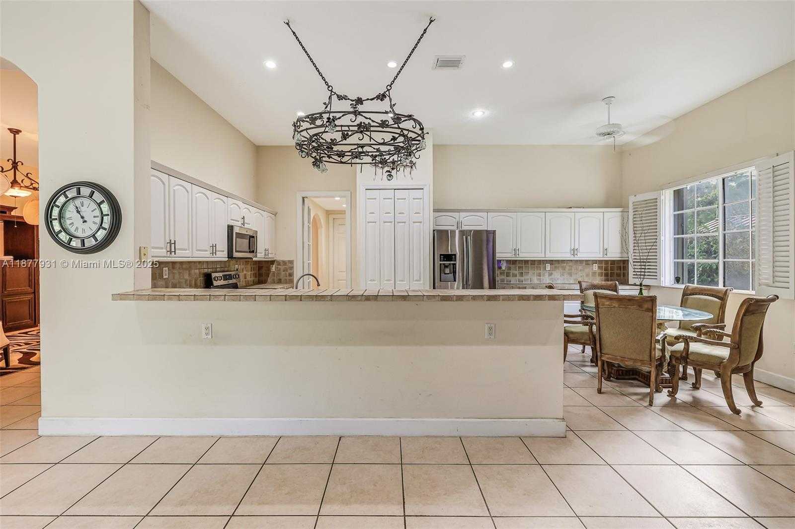 Small Image of 16002 SOUTH WEST 84TH CT, Palmetto Bay Number 52