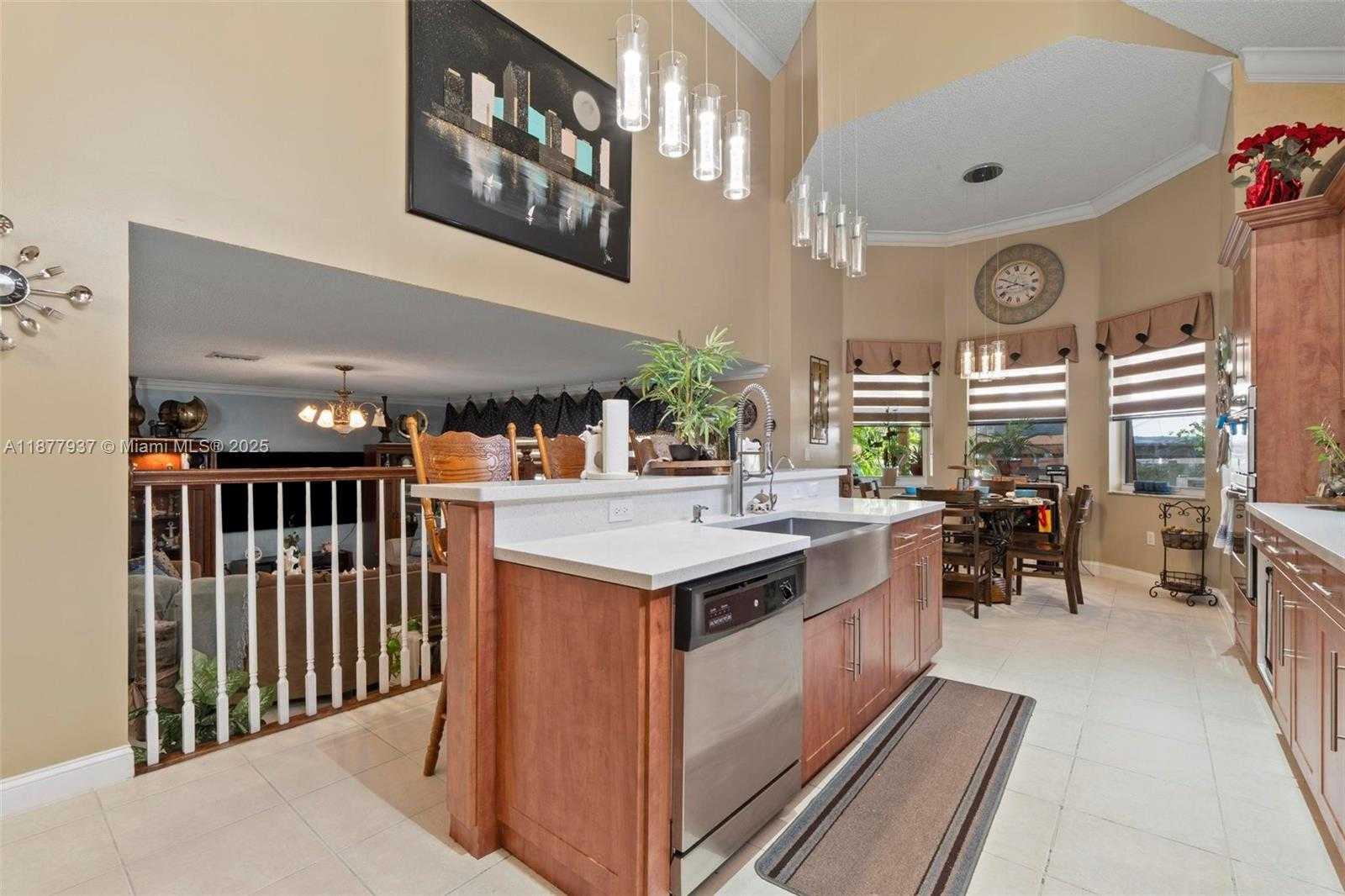 Small Image of 4957 SOUTH WEST 162ND AVE, Miramar Number 18