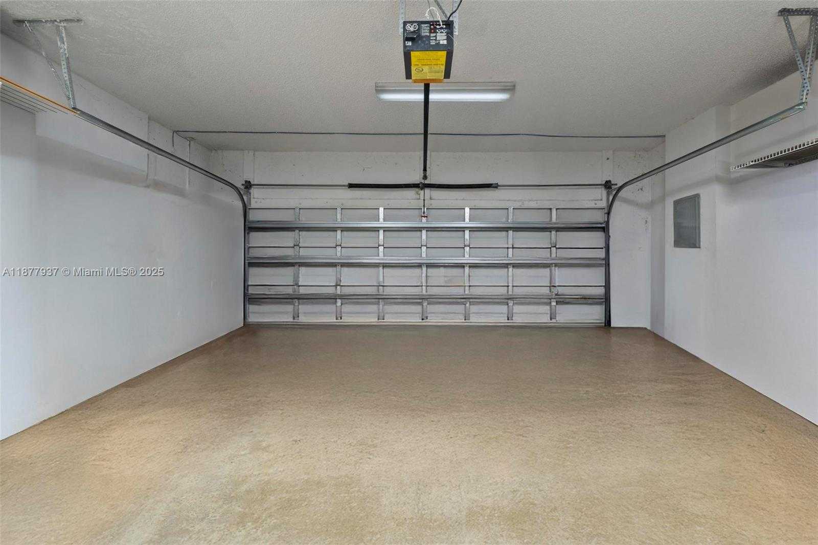Small Image of 4957 SOUTH WEST 162ND AVE, Miramar Number 29