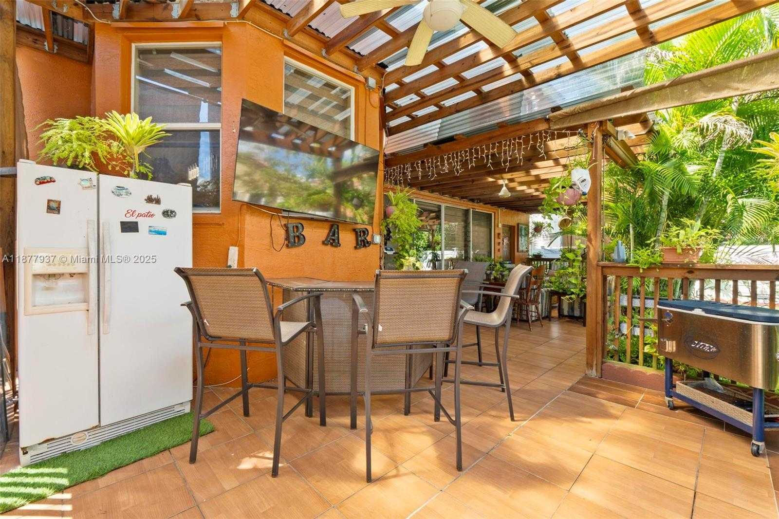 Small Image of 4957 SOUTH WEST 162ND AVE, Miramar Number 35