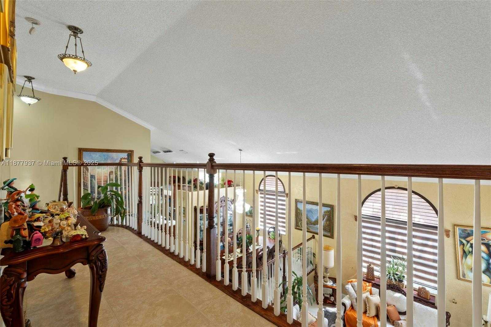 Small Image of 4957 SOUTH WEST 162ND AVE, Miramar Number 37