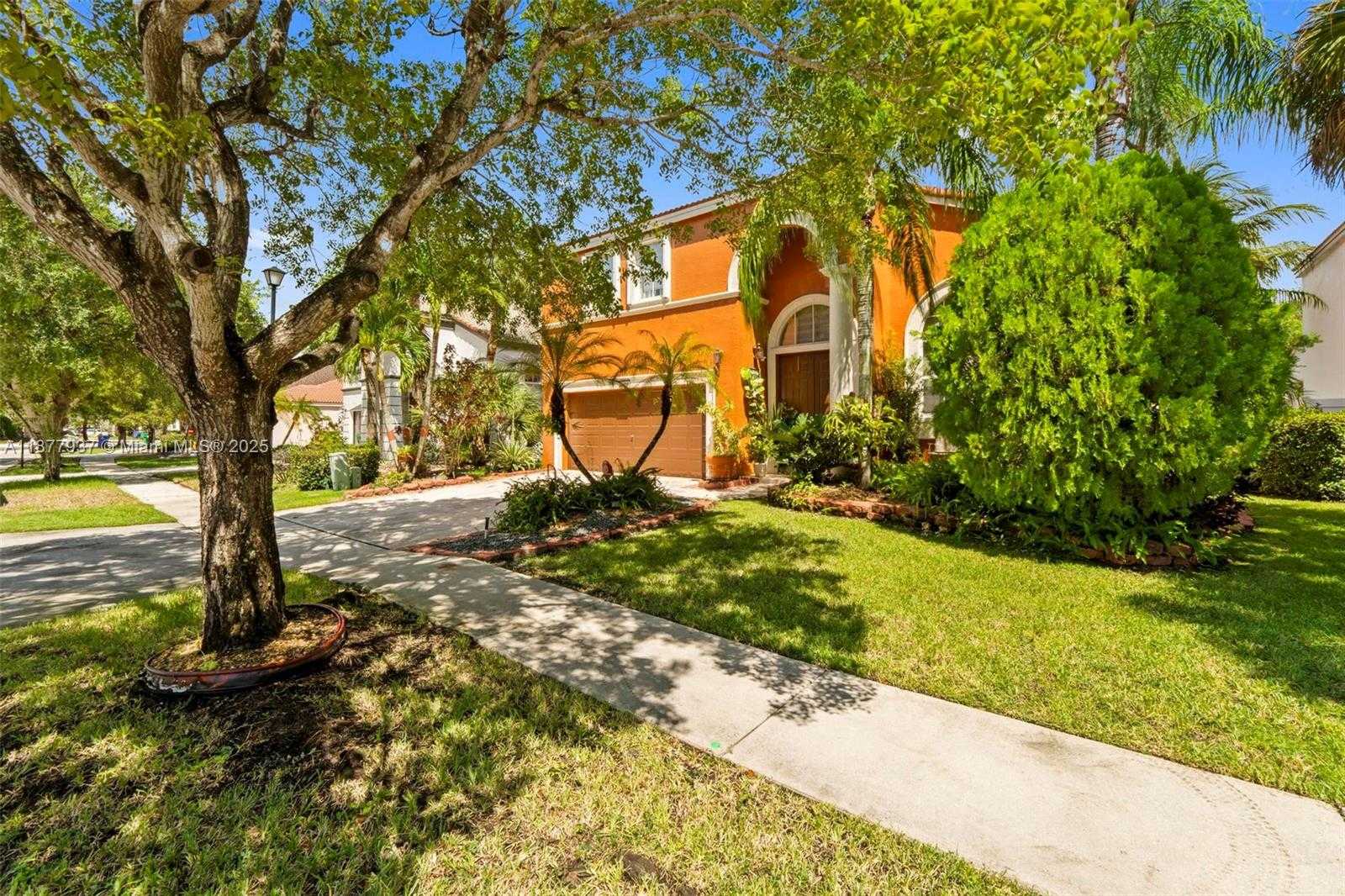 Small Image of 4957 SOUTH WEST 162ND AVE, Miramar Number 4