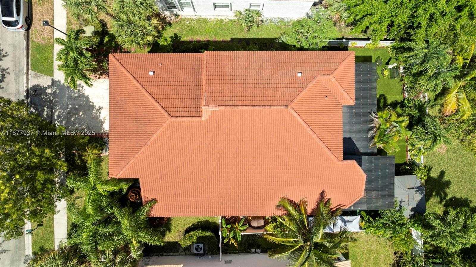 Small Image of 4957 SOUTH WEST 162ND AVE, Miramar Number 5