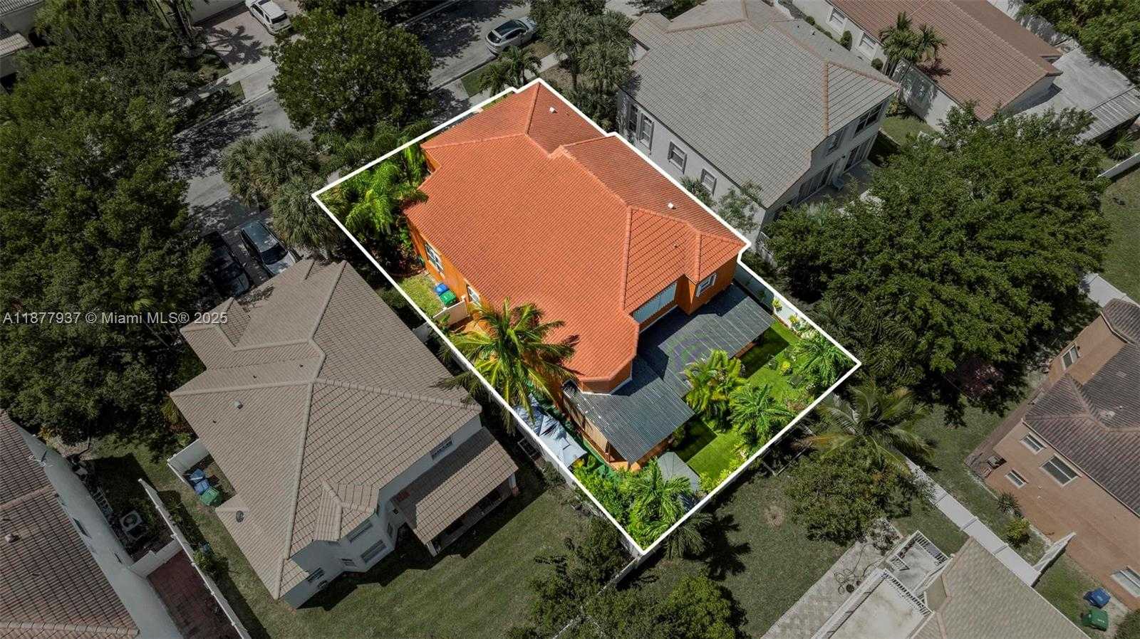 Small Image of 4957 SOUTH WEST 162ND AVE, Miramar Number 55