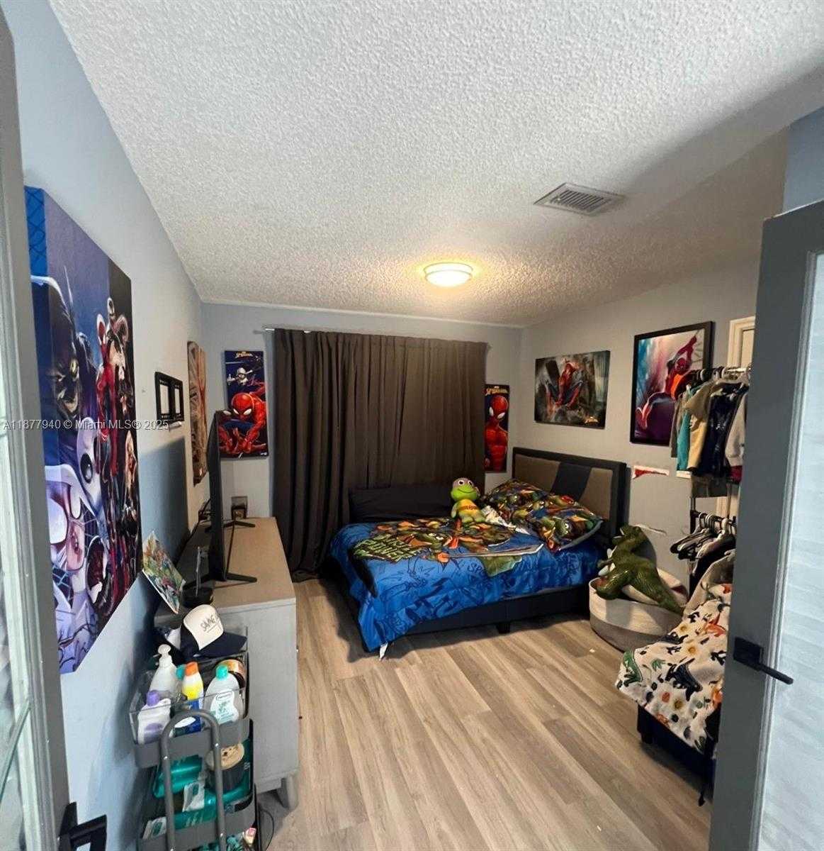 Small Image of 3650 MARLBERRY LN, Miramar Number 12