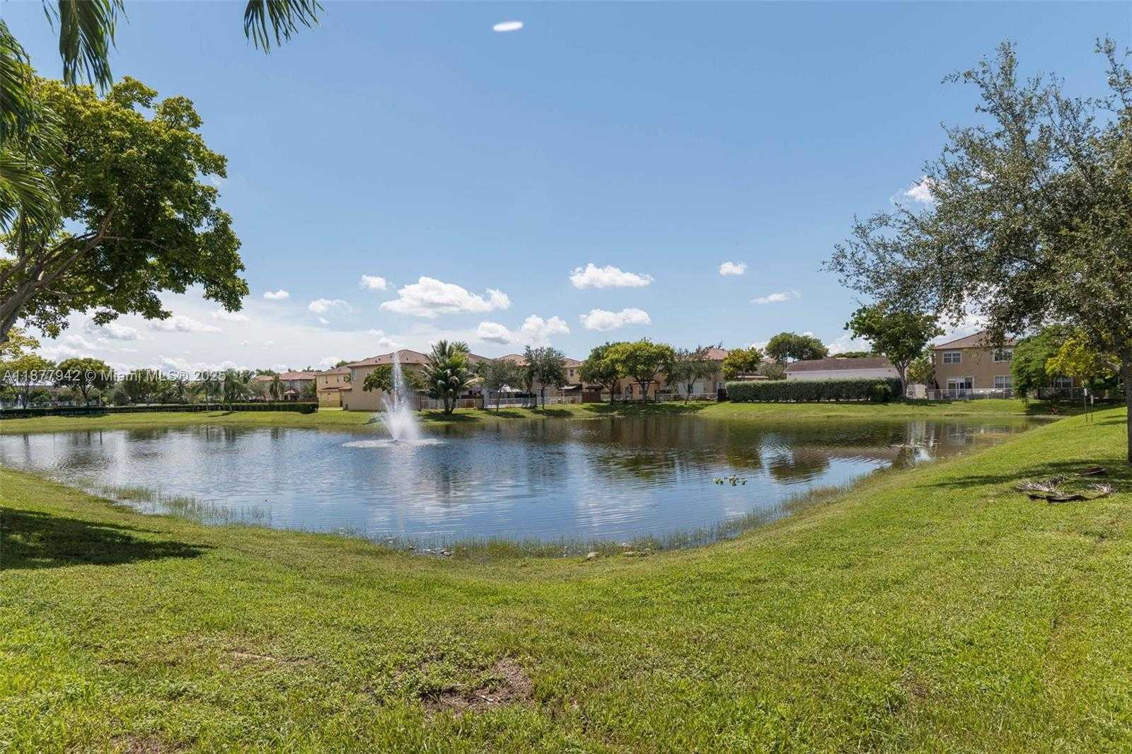 Small Image of 8720 NORTH WEST 109TH CT, Doral Number 24