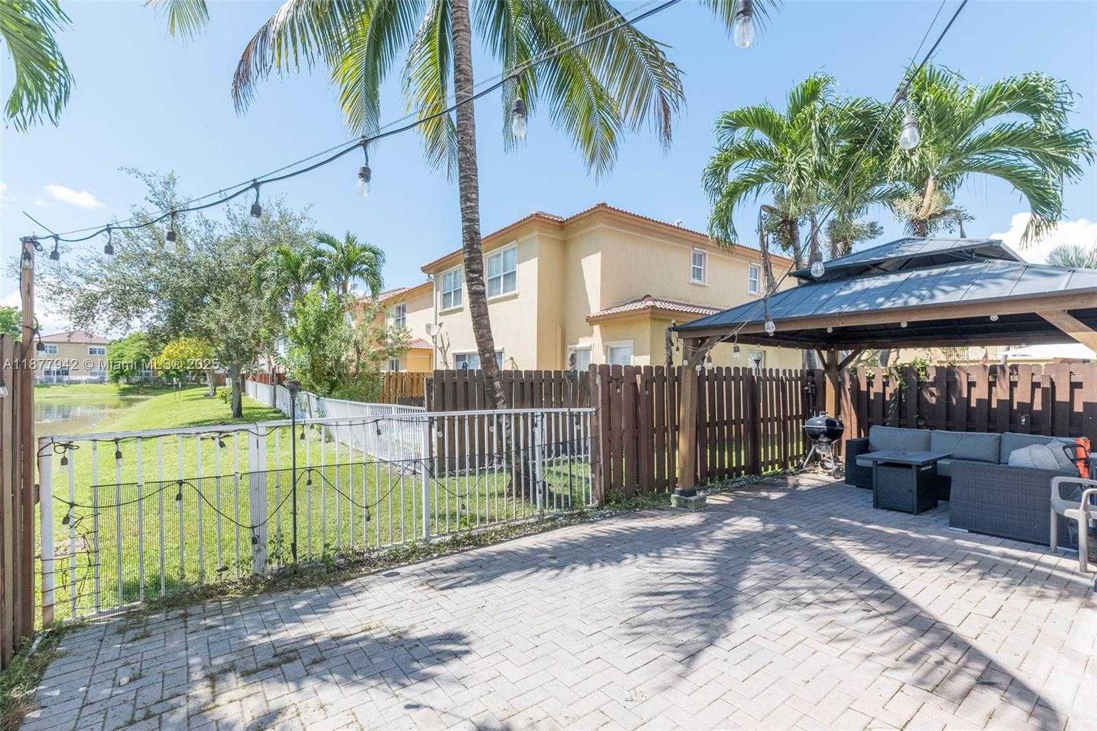 Small Image of 8720 NORTH WEST 109TH CT, Doral Number 26