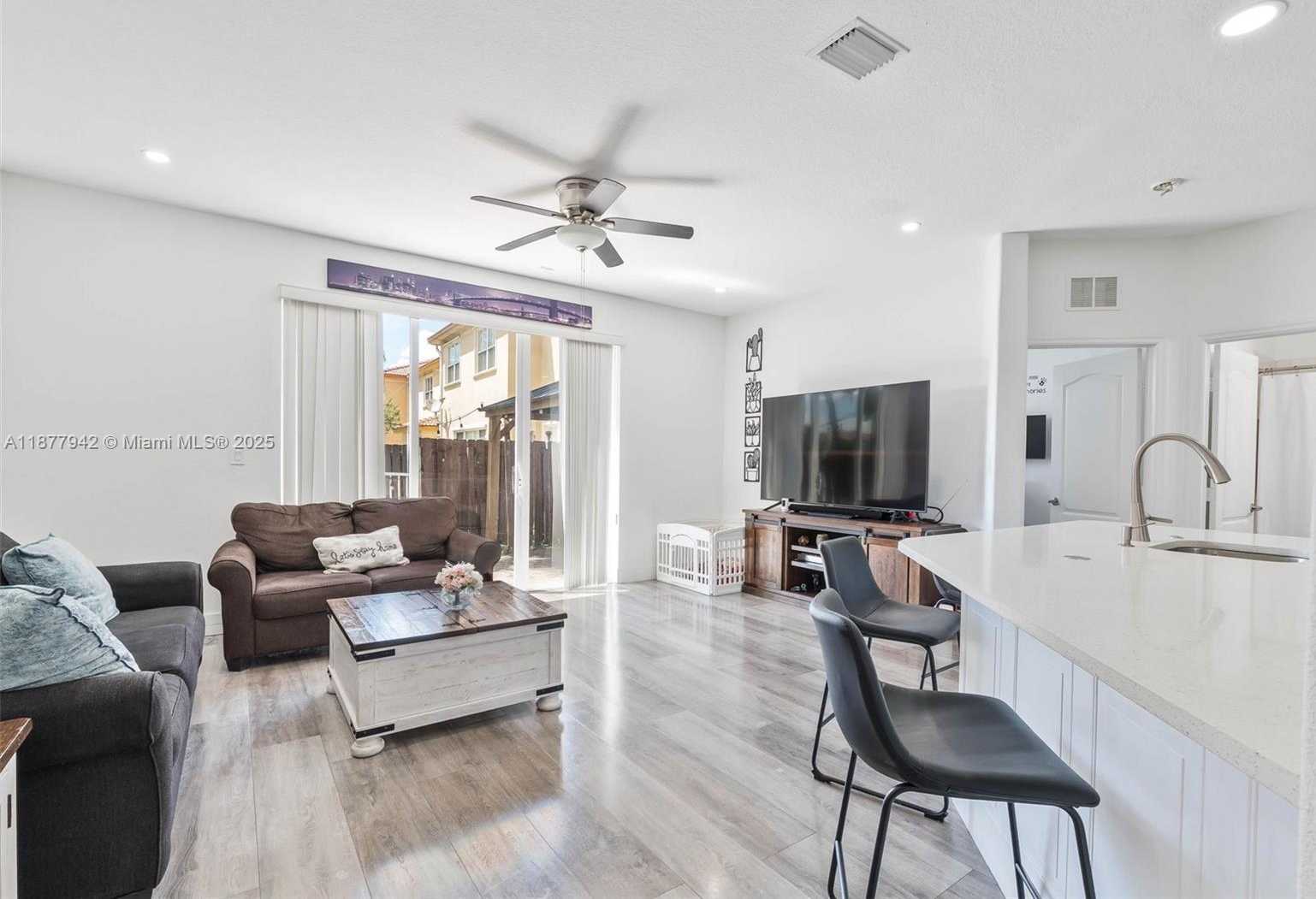Small Image of 8720 NORTH WEST 109TH CT, Doral Number 8