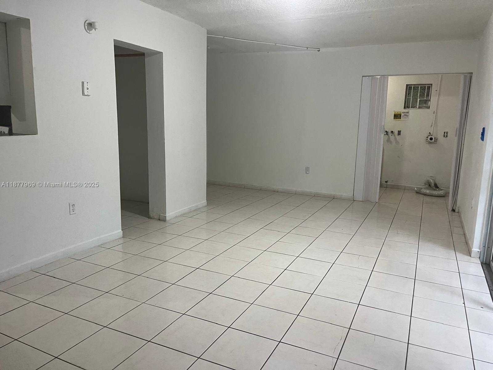 Small Image of 1565 NORTH EAST 141ST ST, North Miami Number 22