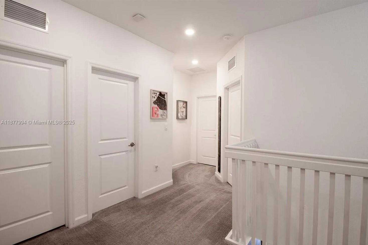 Small Image of 1432 SOUTH EAST 26TH RD, Homestead Number 30