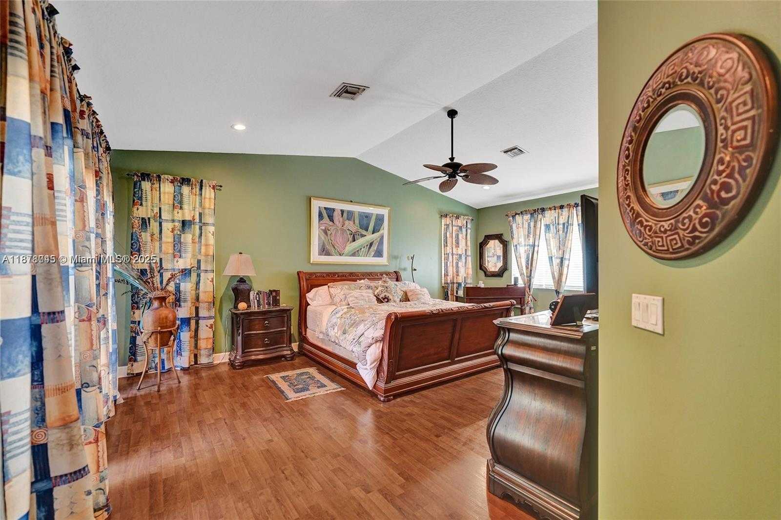 Small Image of 14520 SOUTH WEST 37TH ST, Miramar Number 39