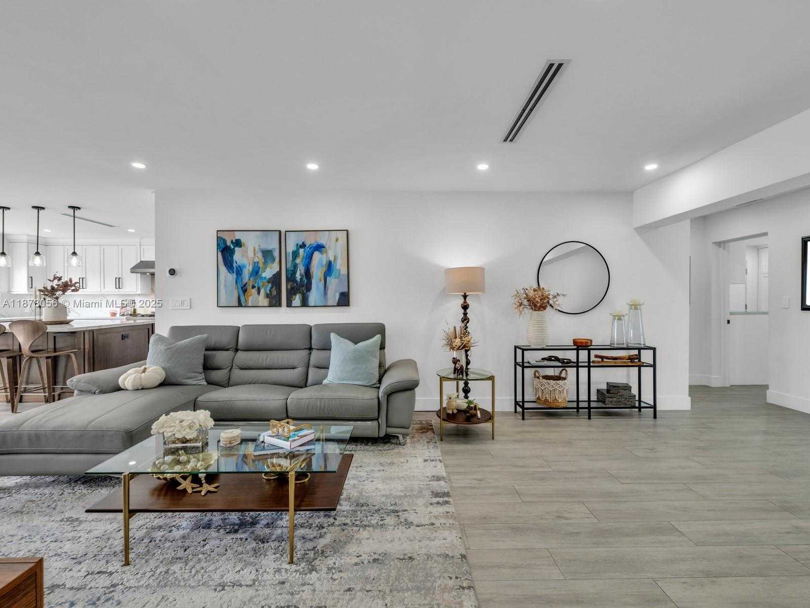 Small Image of 1206 MANGO ISLE, Fort Lauderdale Number 19