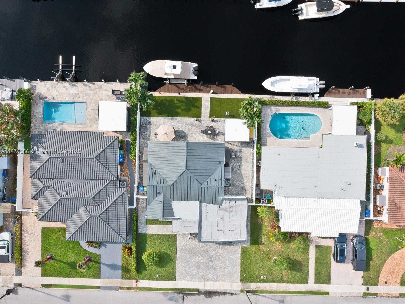 Small Image of 1206 MANGO ISLE, Fort Lauderdale Number 4