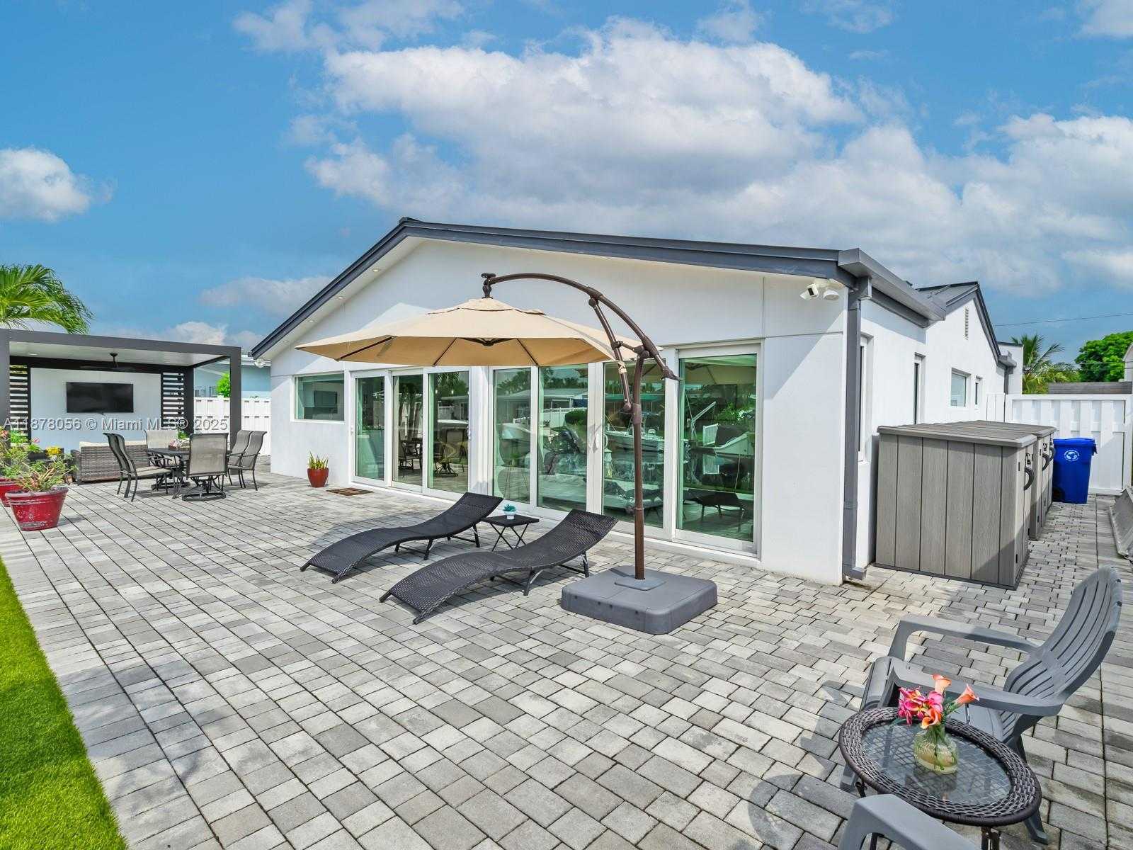 Small Image of 1206 MANGO ISLE, Fort Lauderdale Number 43