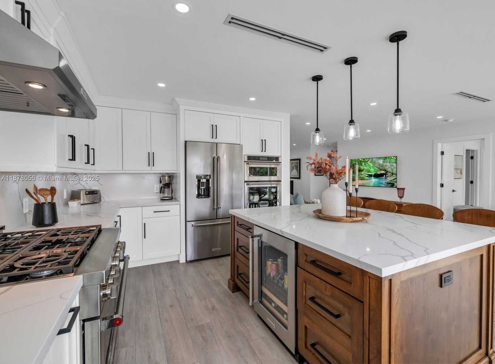Small Image of 1206 MANGO ISLE, Fort Lauderdale Number 9